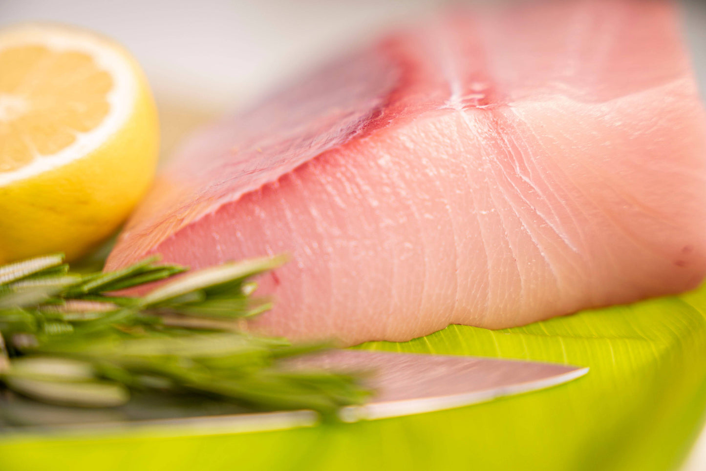 Hawaiian Deep Ocean Snapper 'Monchong' 2 lbs - Honolulu Fish
