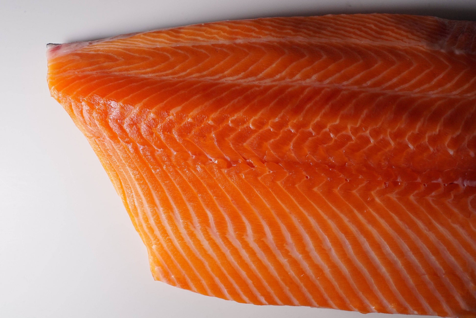 Sashimi Cut Salmon Fillet 2 lbs - Honolulu Fish