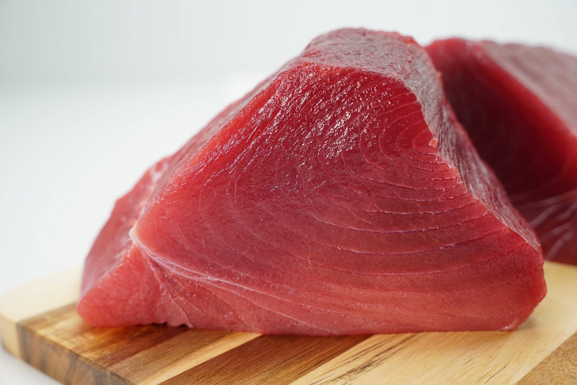 Hawaiian Ahi (Bigeye Tuna) 2 lbs - Honolulu Fish