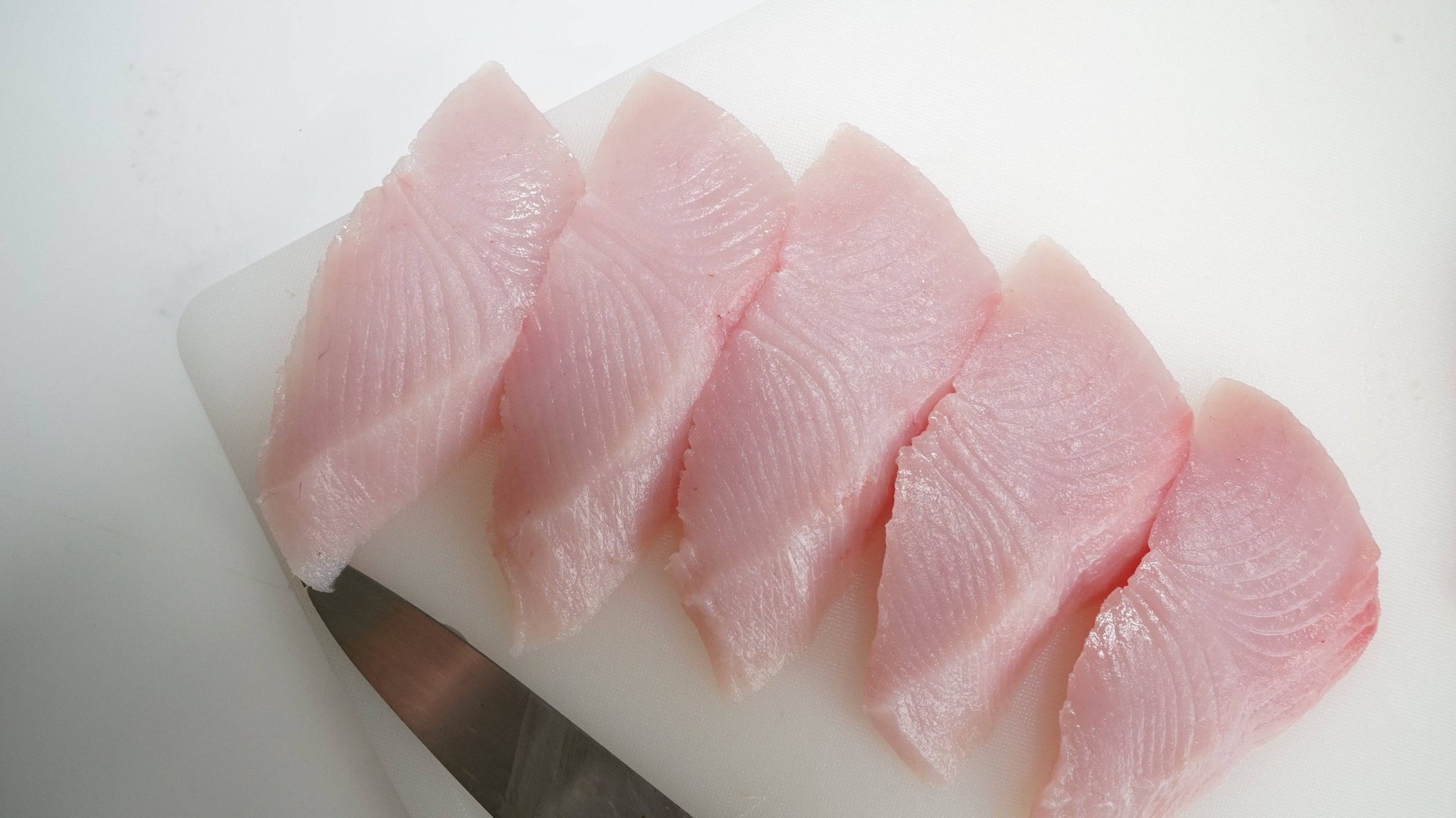 Hawaiian Deep Ocean Snapper 'Monchong' 2 lbs - Honolulu Fish