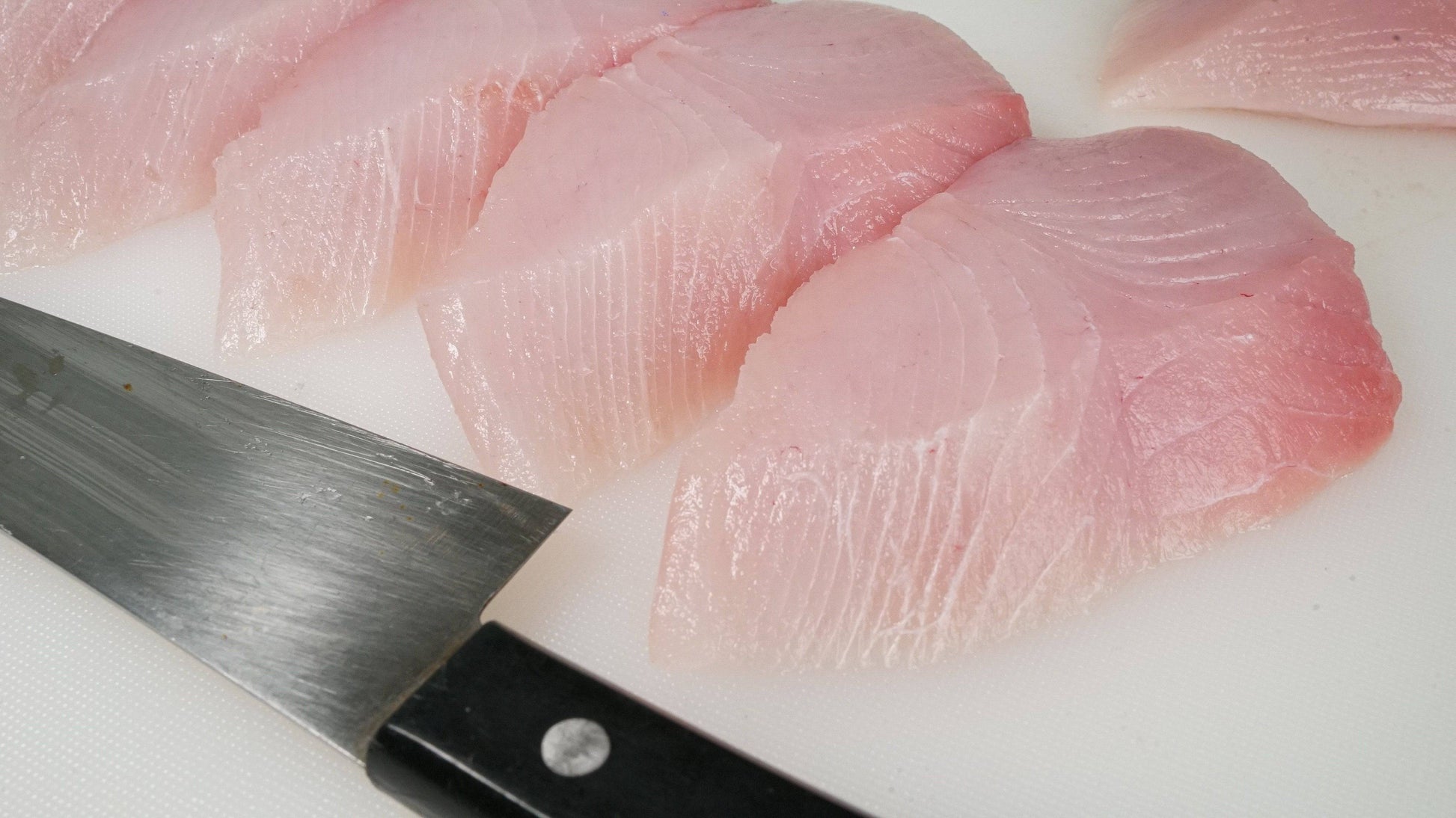 Hawaiian Deep Ocean Snapper 'Monchong' 2 lbs - Honolulu Fish
