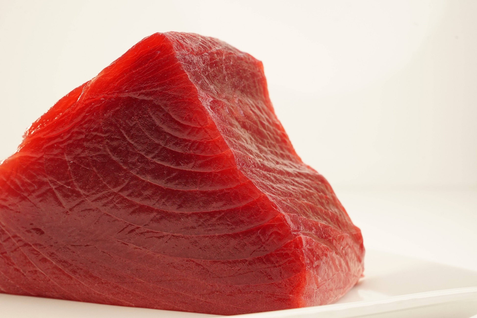 Hawaiian Ahi Ultra Fillet 4 lbs - Honolulu Fish